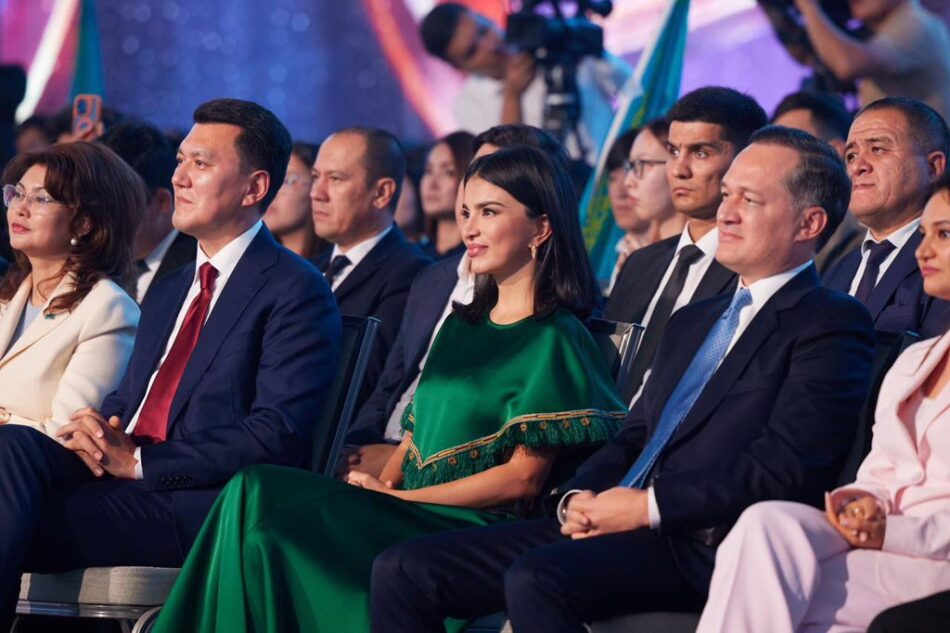 Uzbekistan: Przetasowania w elitach po głośnym zamachu