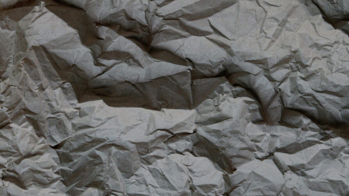 Turkmenistan zaczął produkować papier z kamienia