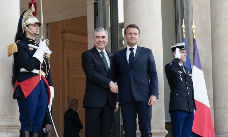 Turkmeński przywódca zachwala pogłębienie relacji z Francją