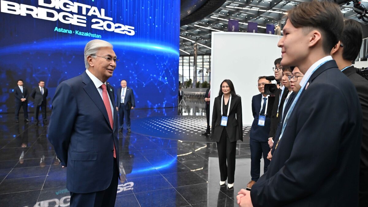 Kazachstan: Rządowy raport ogłasza ambitne plany rozwoju z użyciem sztucznej inteligencji